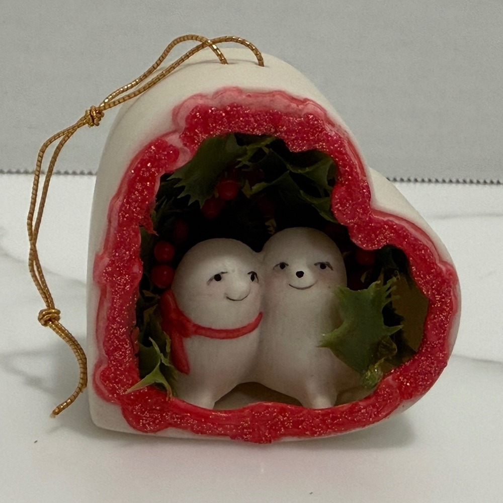 Vintage 3D White Seal Couple Heart Shaped Snow Cave Christmas Ceramic Ornament